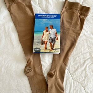 Surgeons’ Choice Medical Compression Hosiery 20-30mmHg Size B Color Beige